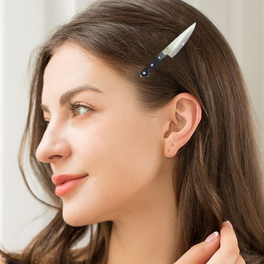 Two Mini Knife Hair Clip.. Halloween vibes